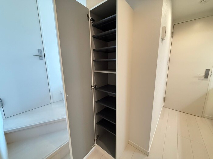 物件内観写真20　(靴箱)