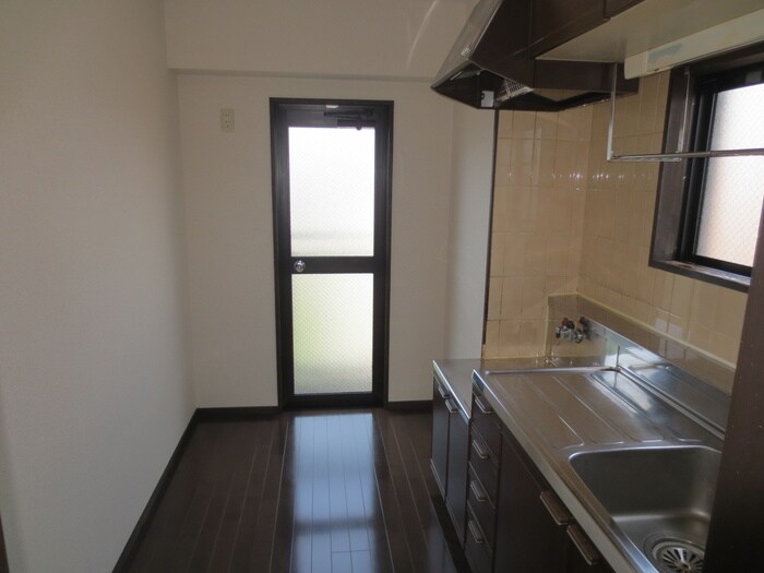 物件内観写真9　(内観写真)