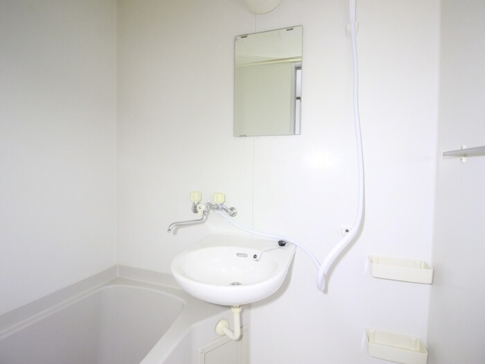 物件内観写真13　(洗面)