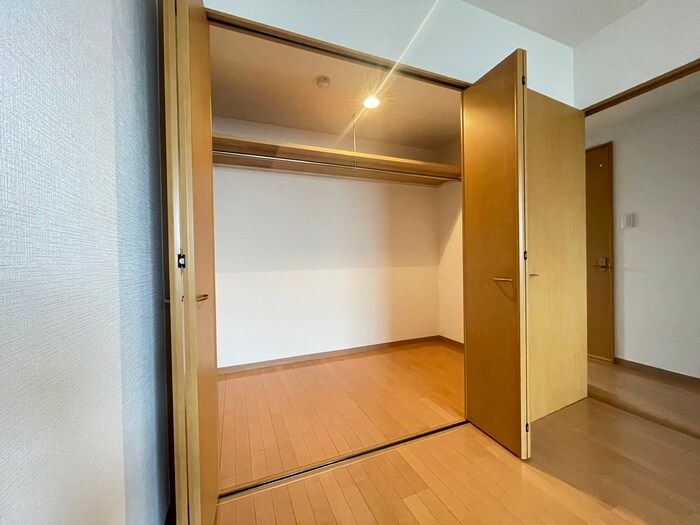 物件内観写真13　(収納)