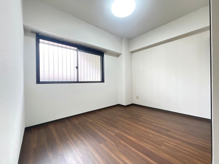 物件内観写真18　(居室)