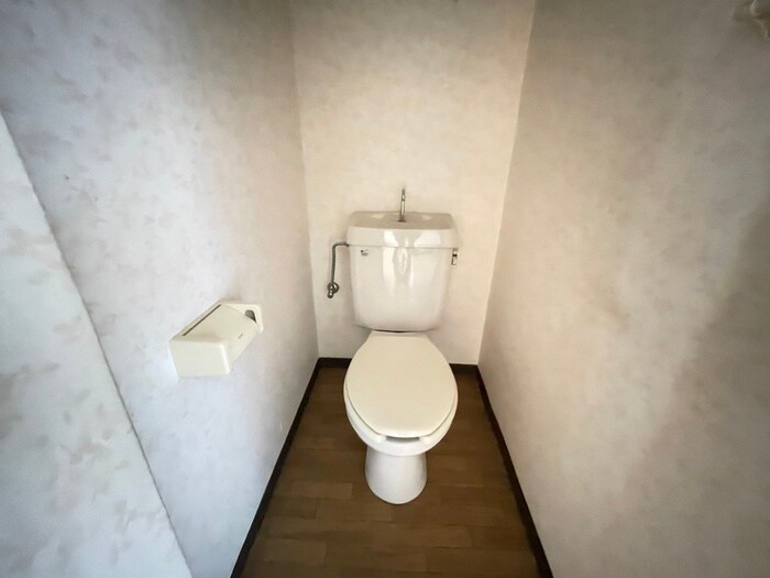 物件内観写真12　(トイレ)