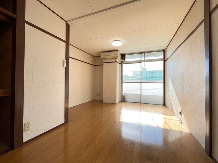 物件内観写真16　(居室)