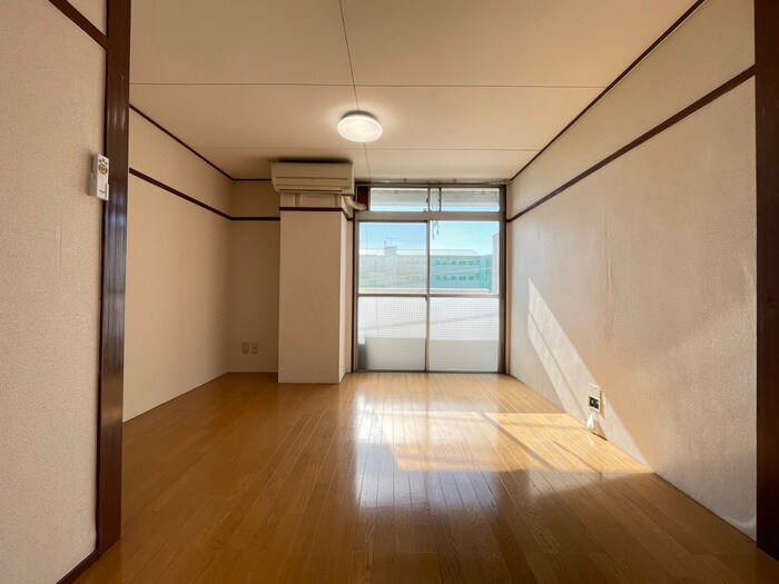 物件内観写真18　(居室)