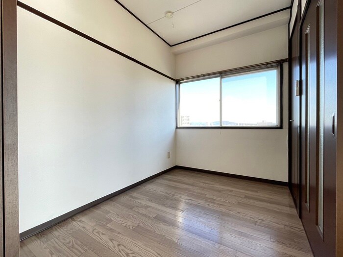 物件内観写真19　(居室)