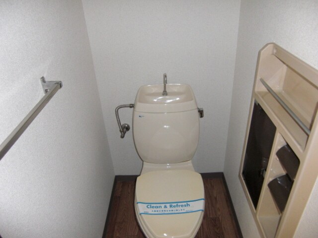 物件内観写真14　(トイレ)