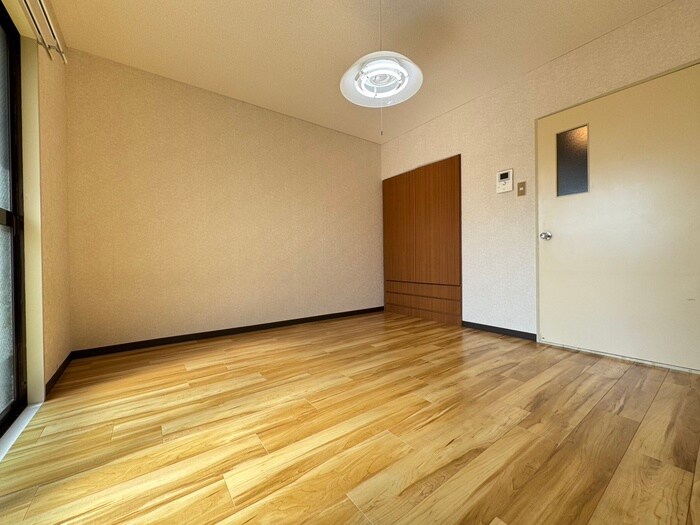 物件内観写真22　(居室)