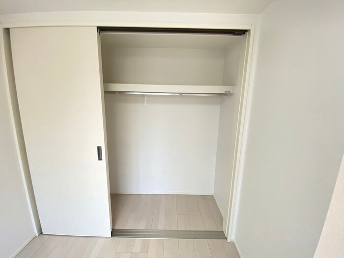 物件内観写真12　(収納)