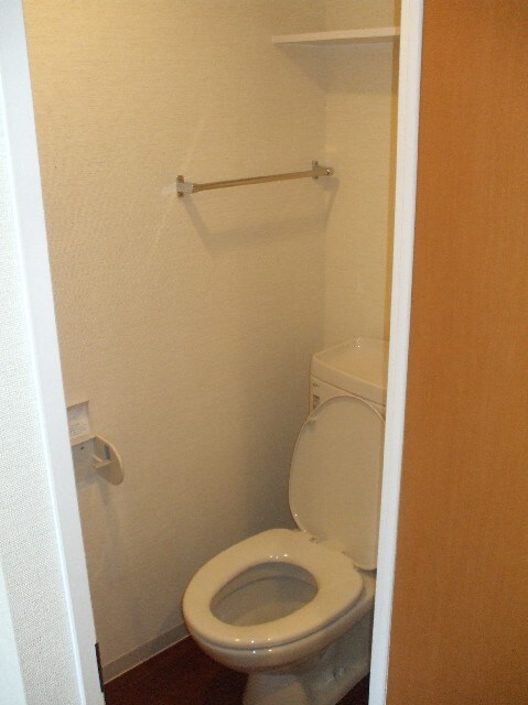 物件内観写真11　(トイレ)