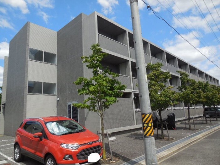 物件外観写真2　(外観写真)