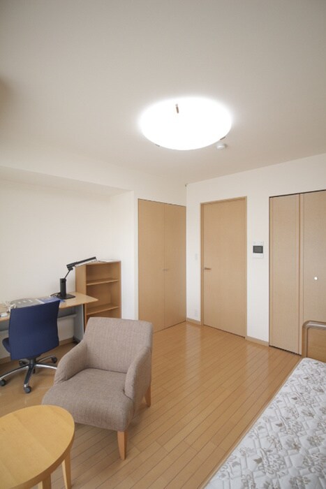 物件内観写真8　(内観写真)