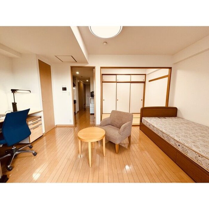 物件内観写真8　(居室)