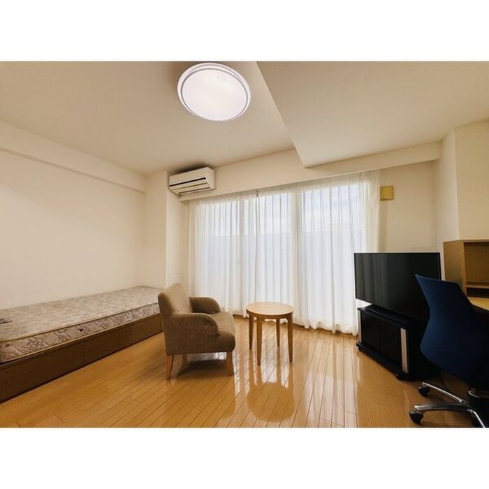 物件内観写真10　(居室)