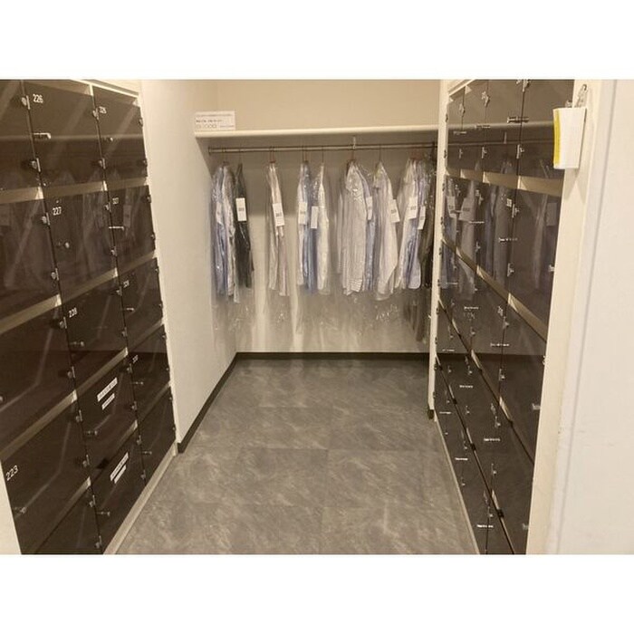 物件内観写真12　(内観写真)