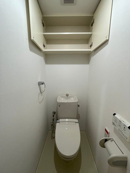 物件内観写真15　(トイレ)