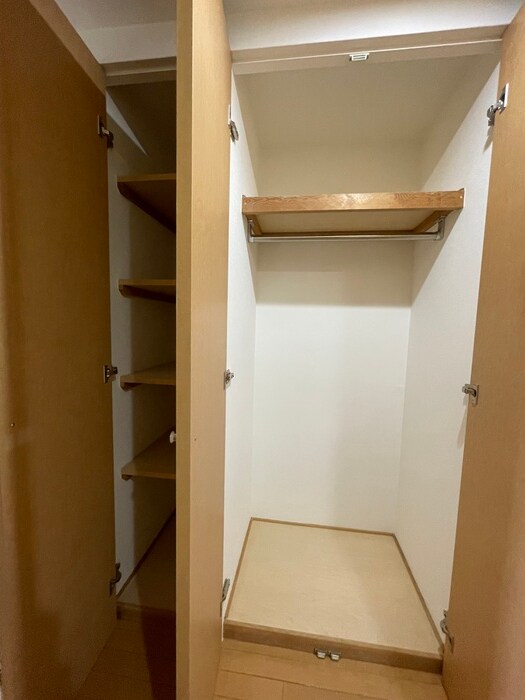 物件内観写真19　(収納)