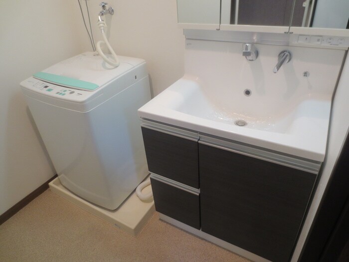 物件内観写真6　(洗面)