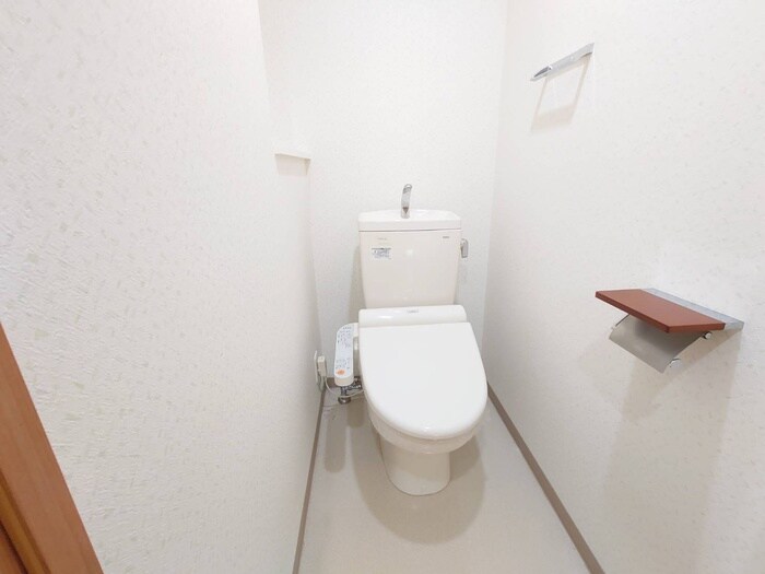 物件内観写真11　(トイレ)