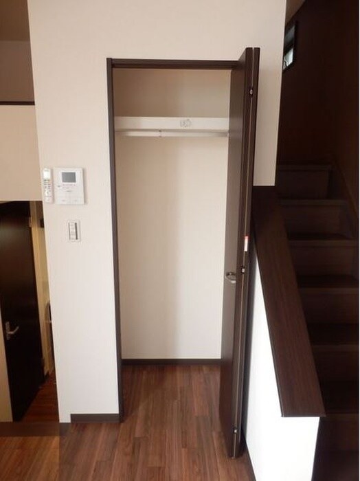 物件内観写真11　(収納)