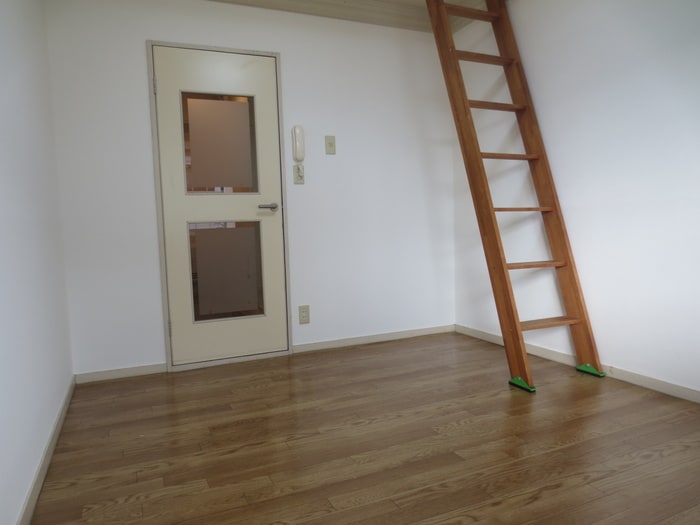 物件内観写真9　(居室)