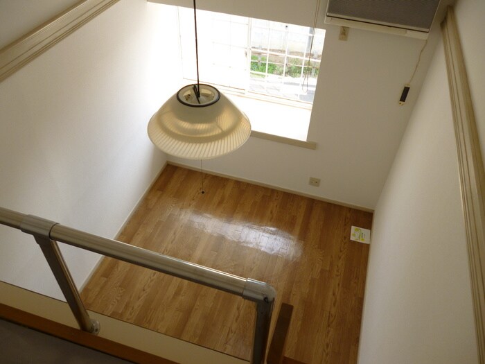 物件内観写真11　(居室)