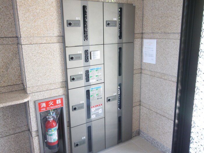 物件外観写真6　(建物設備)