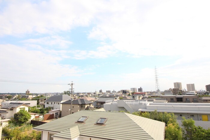 物件内観写真22　(室内からの展望)