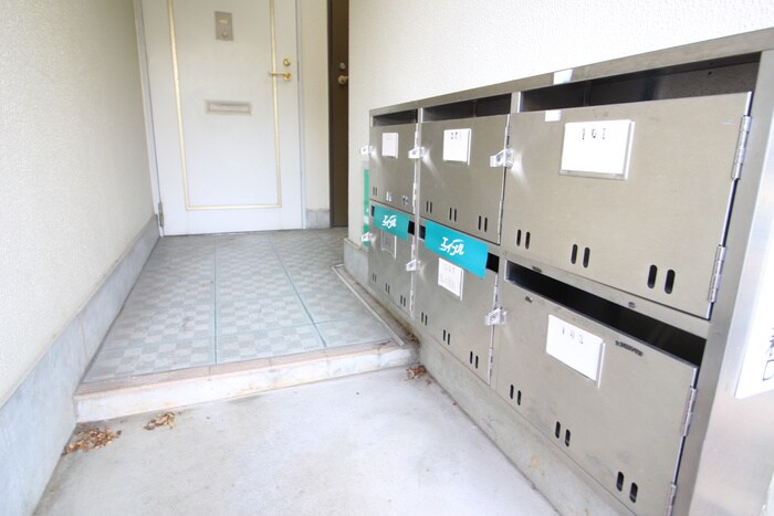 物件外観写真6　(建物設備)