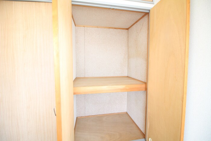 物件内観写真13　(収納)
