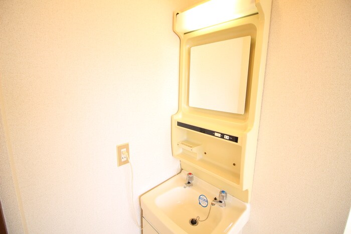 物件内観写真15　(洗面)