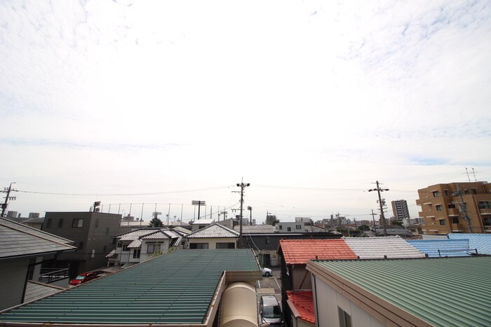 物件内観写真21　(室内からの展望)