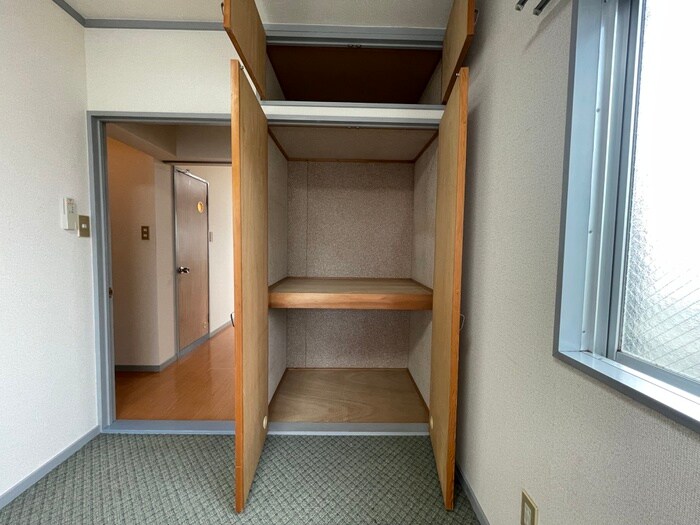 物件内観写真22　(収納)