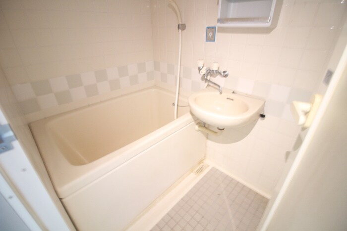 物件内観写真12　(バス／シャワールーム等)