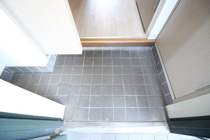 物件内観写真22　(玄関)