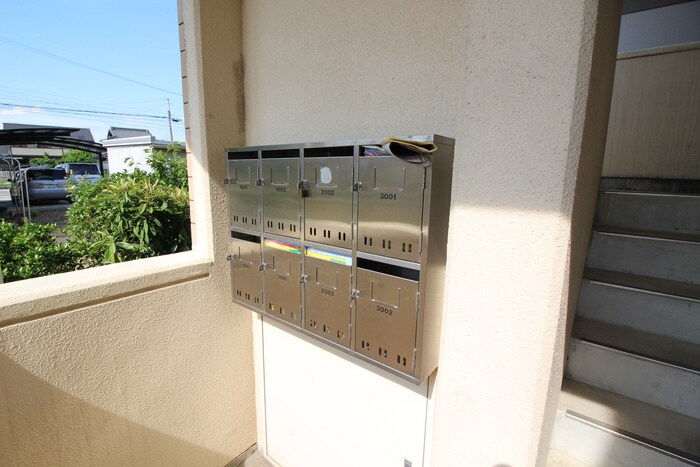 物件外観写真6　(建物設備)