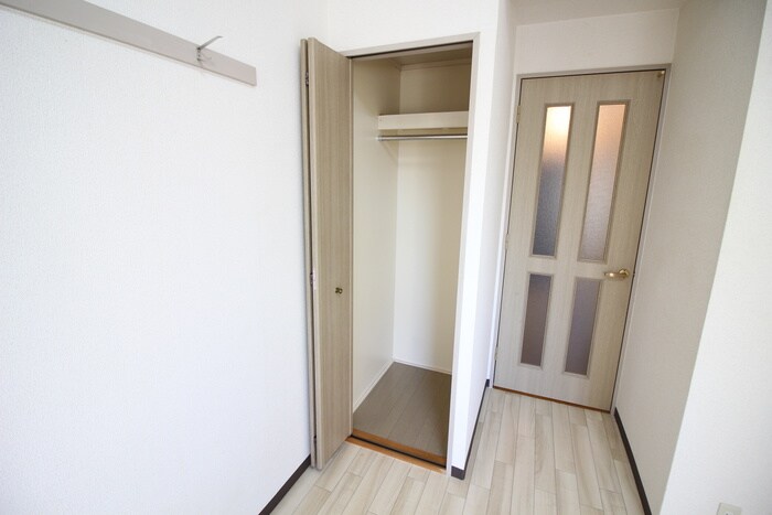 物件内観写真10　(収納)