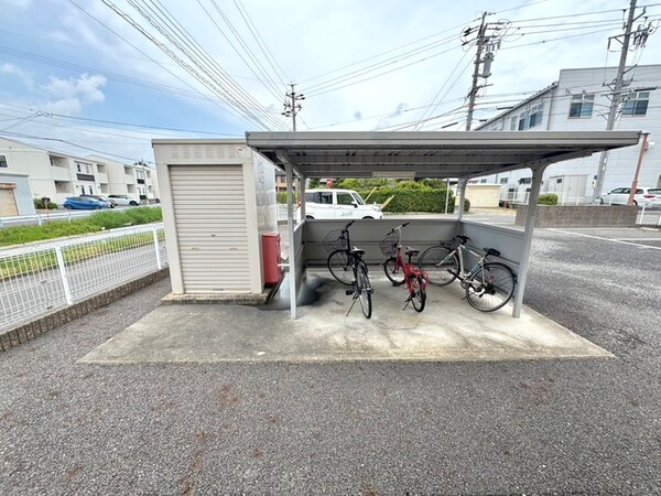 駐輪場