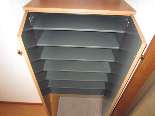 物件内観写真15　(靴箱)