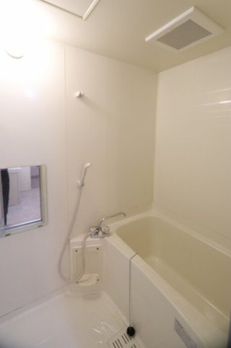 物件内観写真8　(バス／シャワールーム等)