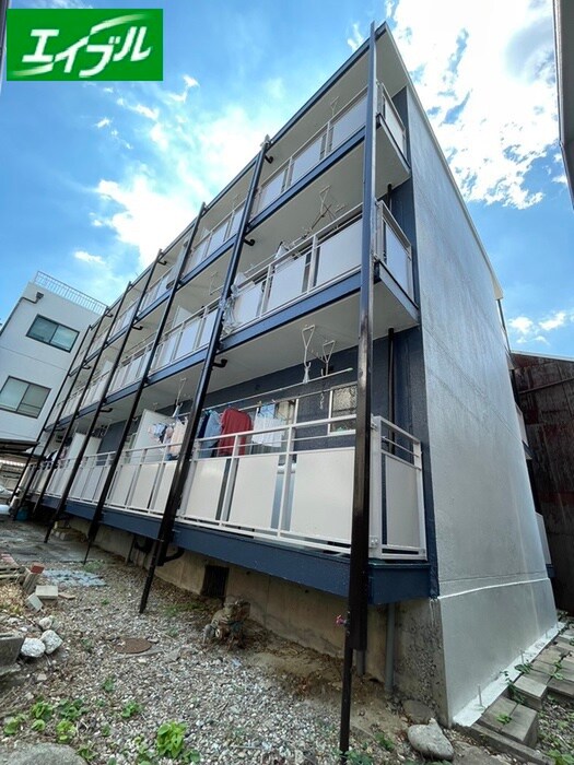 物件外観写真1　(外観写真)