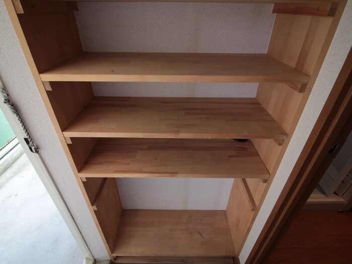 物件内観写真8　(靴箱)