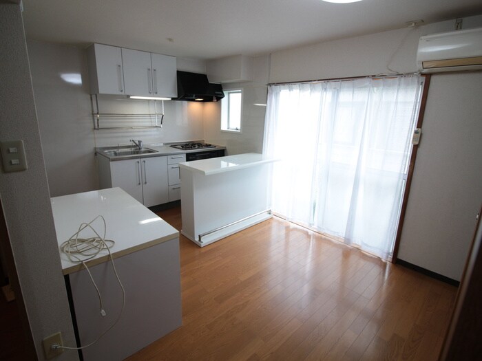 物件内観写真14　(居室)