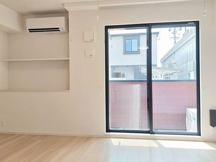 物件内観写真4　(居室)