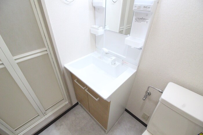 物件内観写真11　(洗面)