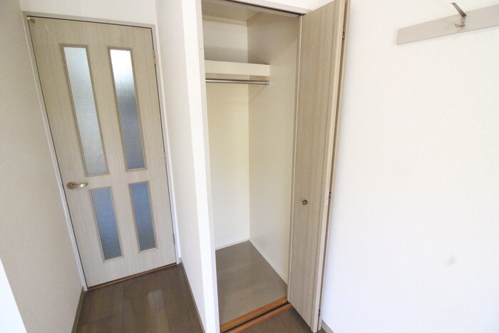 物件内観写真13　(収納)