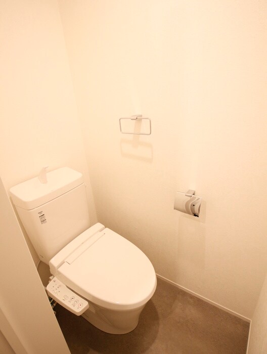 物件内観写真16　(トイレ)