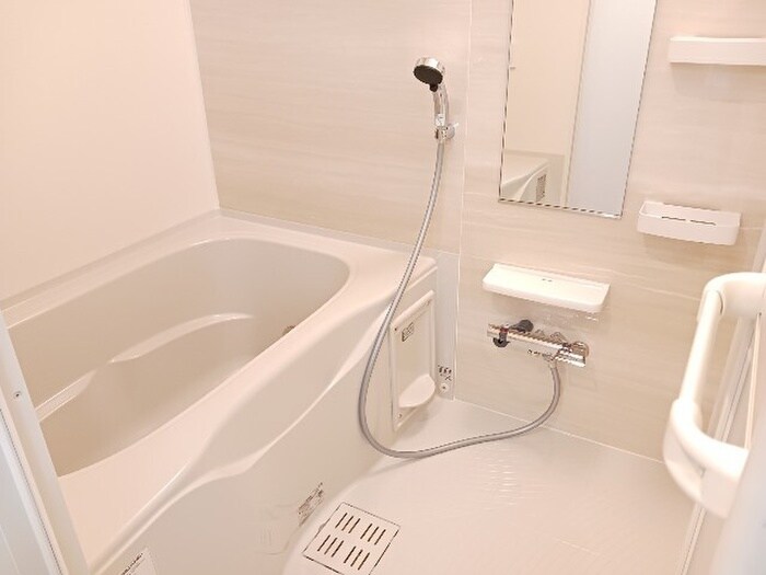 物件内観写真6　(バス／シャワールーム等)