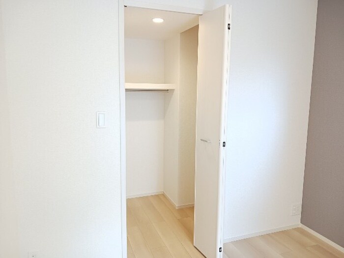 物件内観写真9　(収納)