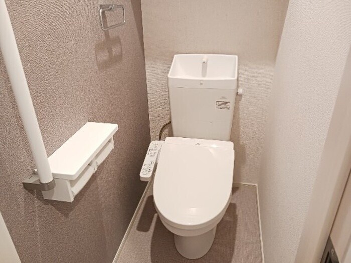 物件内観写真13　(トイレ)