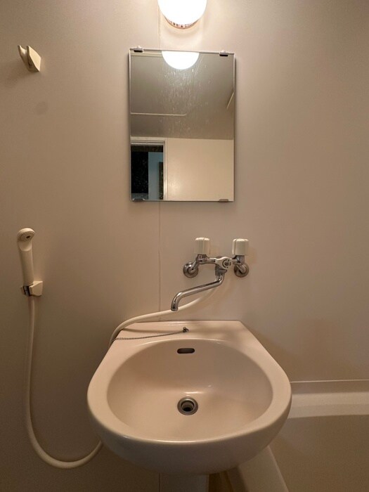 物件内観写真10　(洗面)